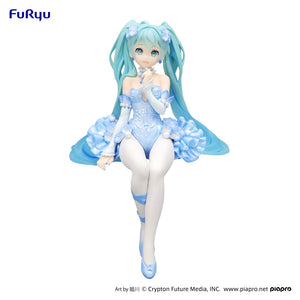 Furyu USA (AMU-SHP2270 Hatsune Miku Noodle Stopper Figure -Flower Fairy Nemophila Pail Blue Color ver.-